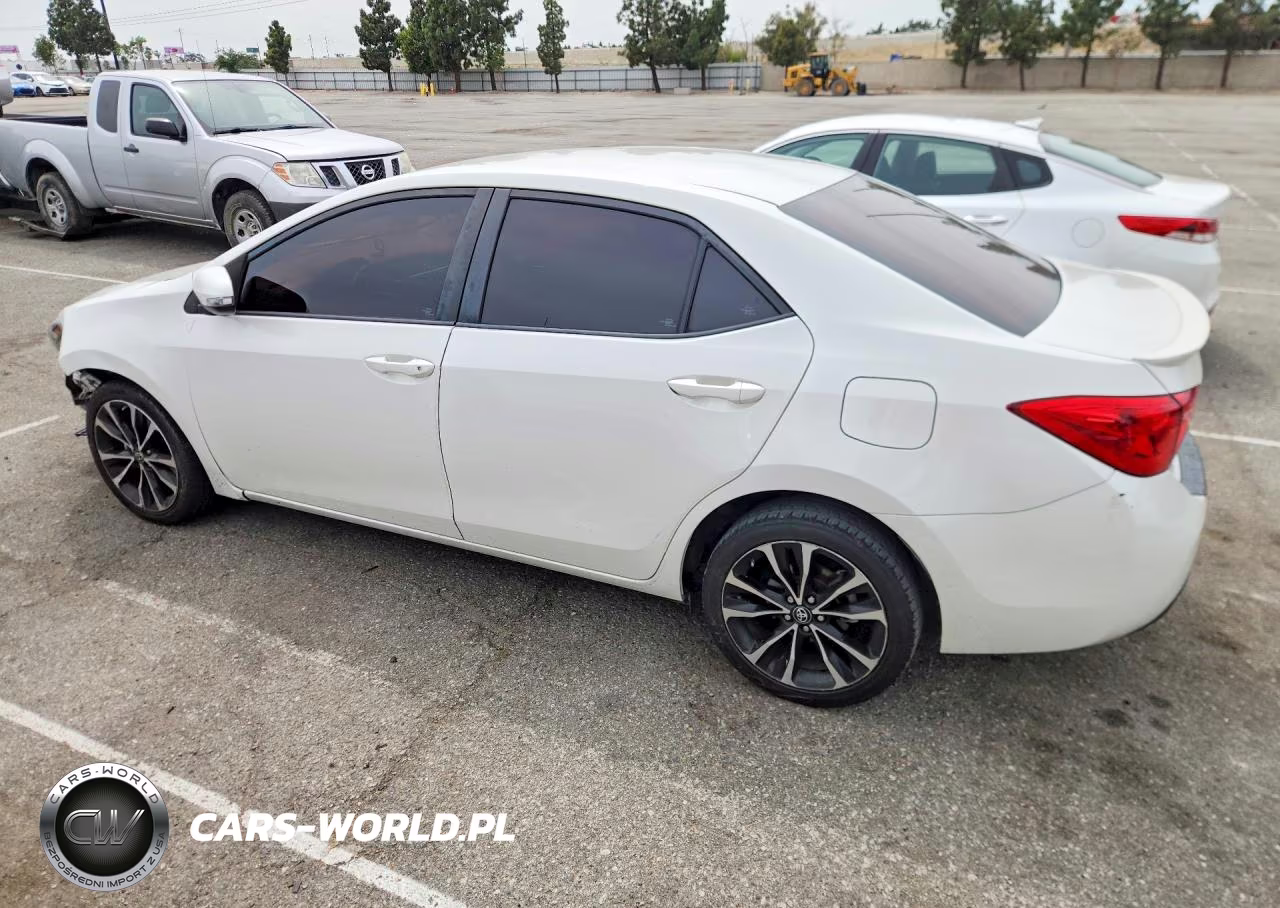 2018 Toyota Corolla L-Le-Xle-Se-Xse VIN:5YFBURHE1JP853595 - 2
