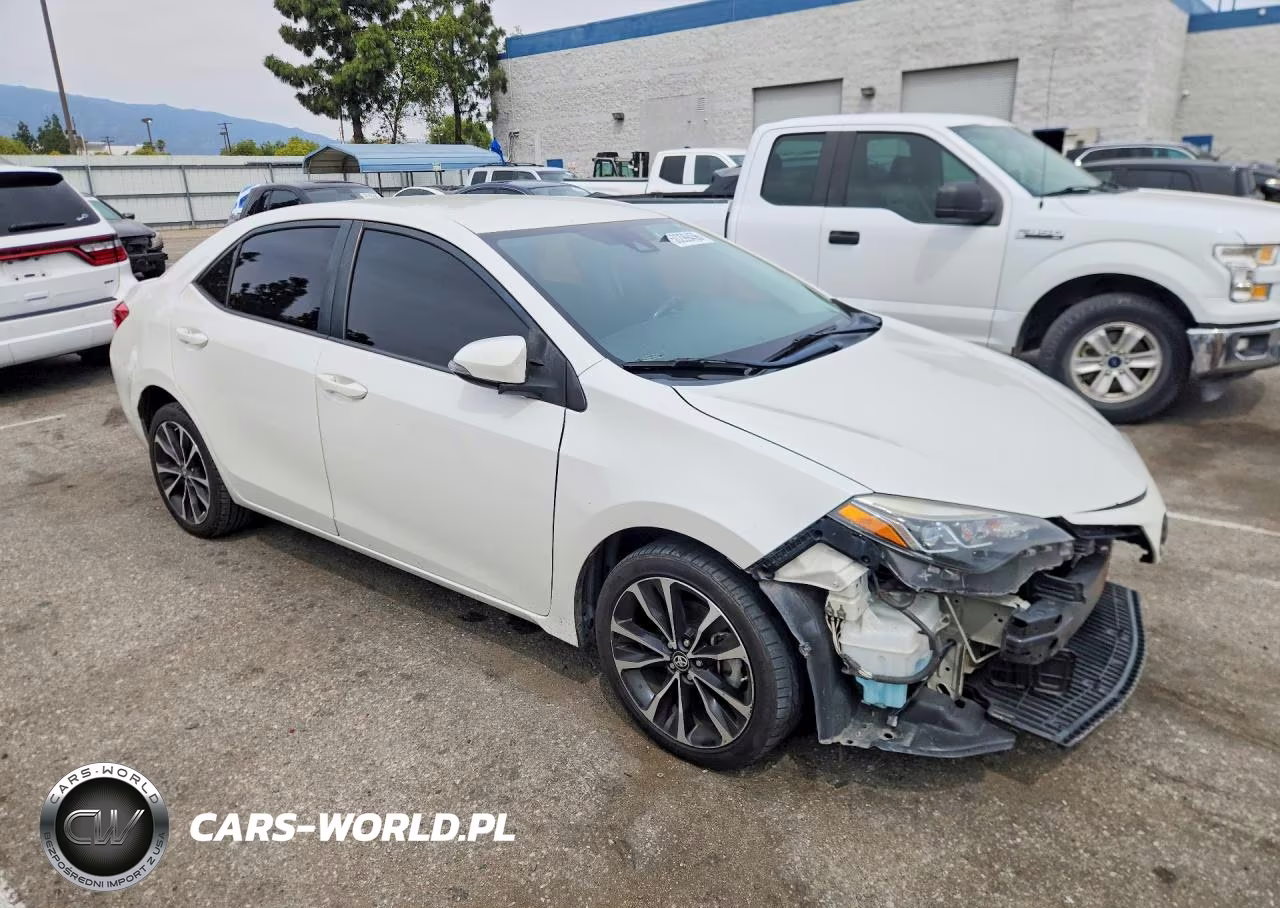 2018 Toyota Corolla L-Le-Xle-Se-Xse VIN:5YFBURHE1JP853595 - 4