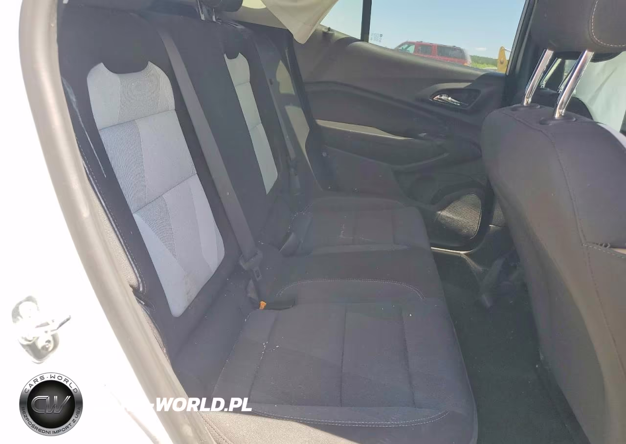2025 Chevrolet Trax Ls VIN:KL77LFEP2SC192096 - 10