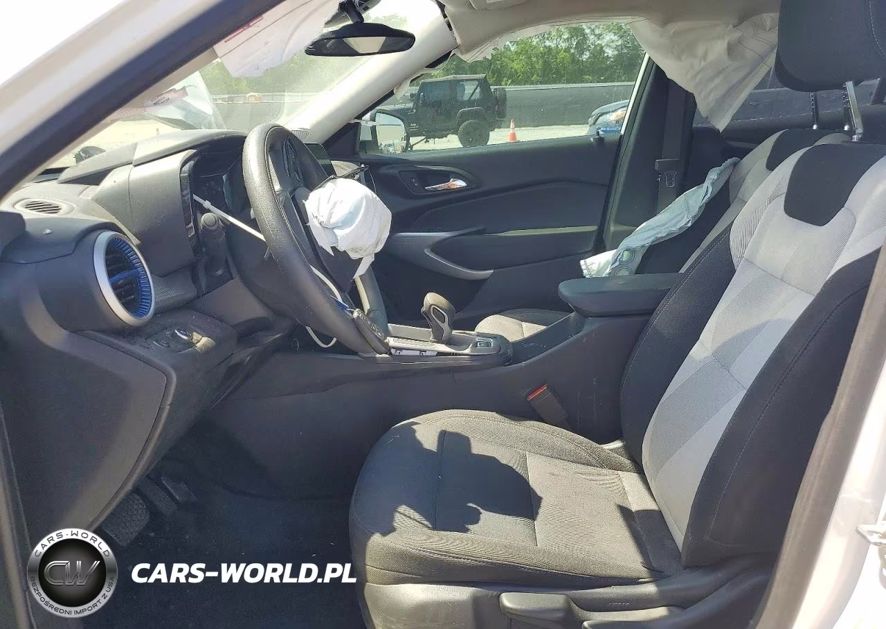 2025 Chevrolet Trax Ls VIN:KL77LFEP2SC192096 - 7