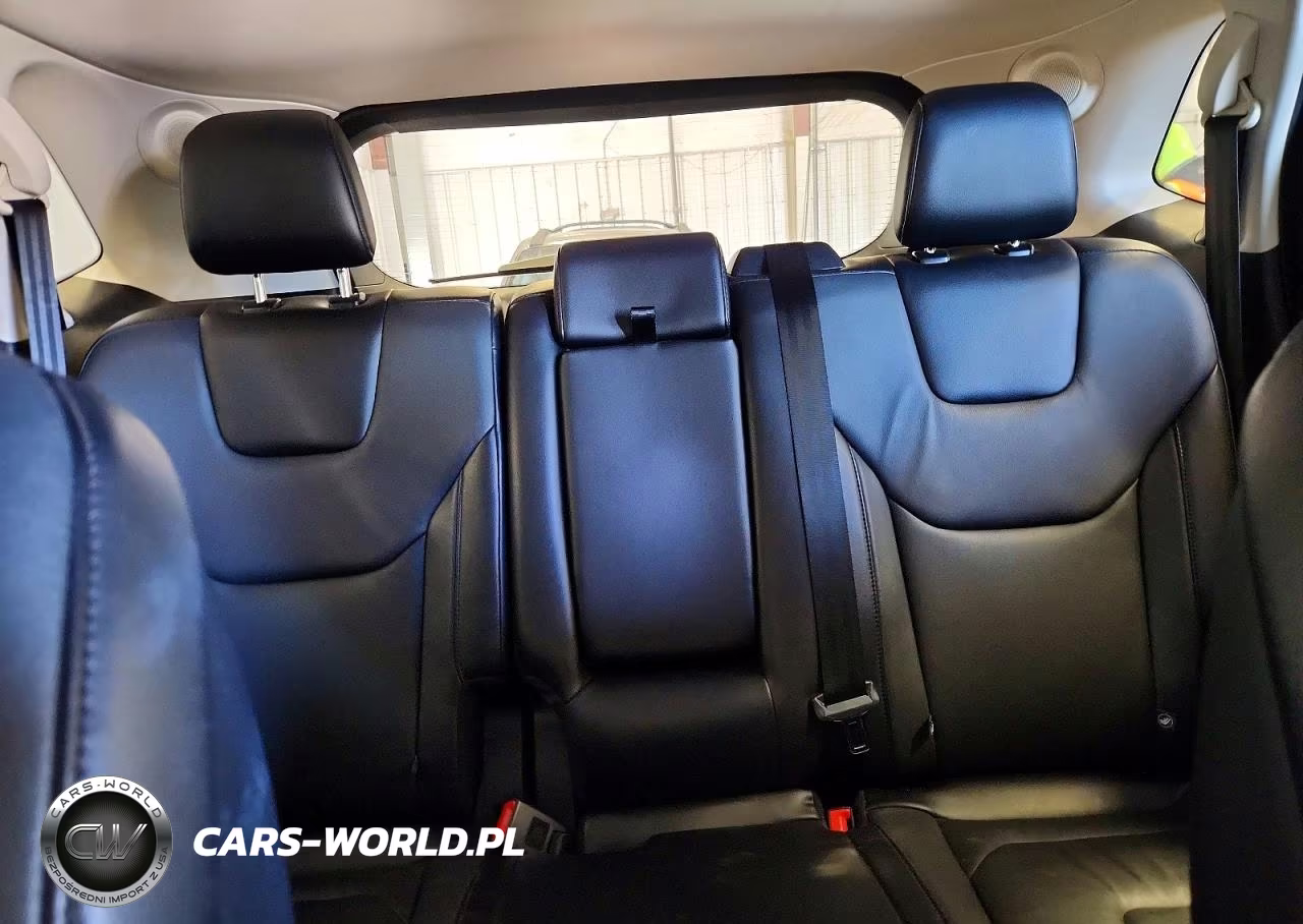 2018 Ford Edge Titanium VIN:2FMPK4K98JBB44810 - 10