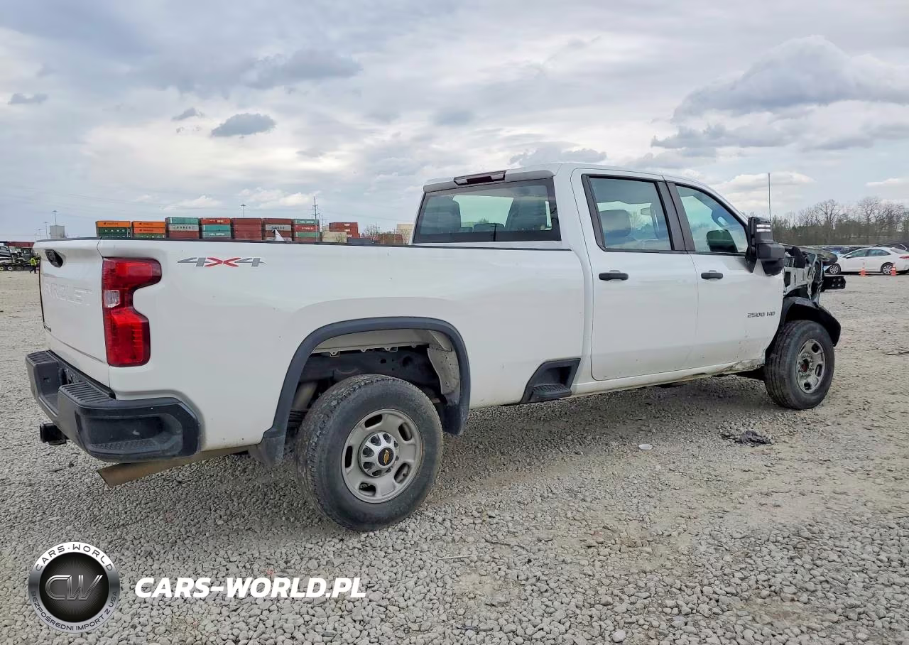 2023 Chevrolet Silverado K2500 Heavy Duty VIN:1GC1YLE79PF208616 - 3