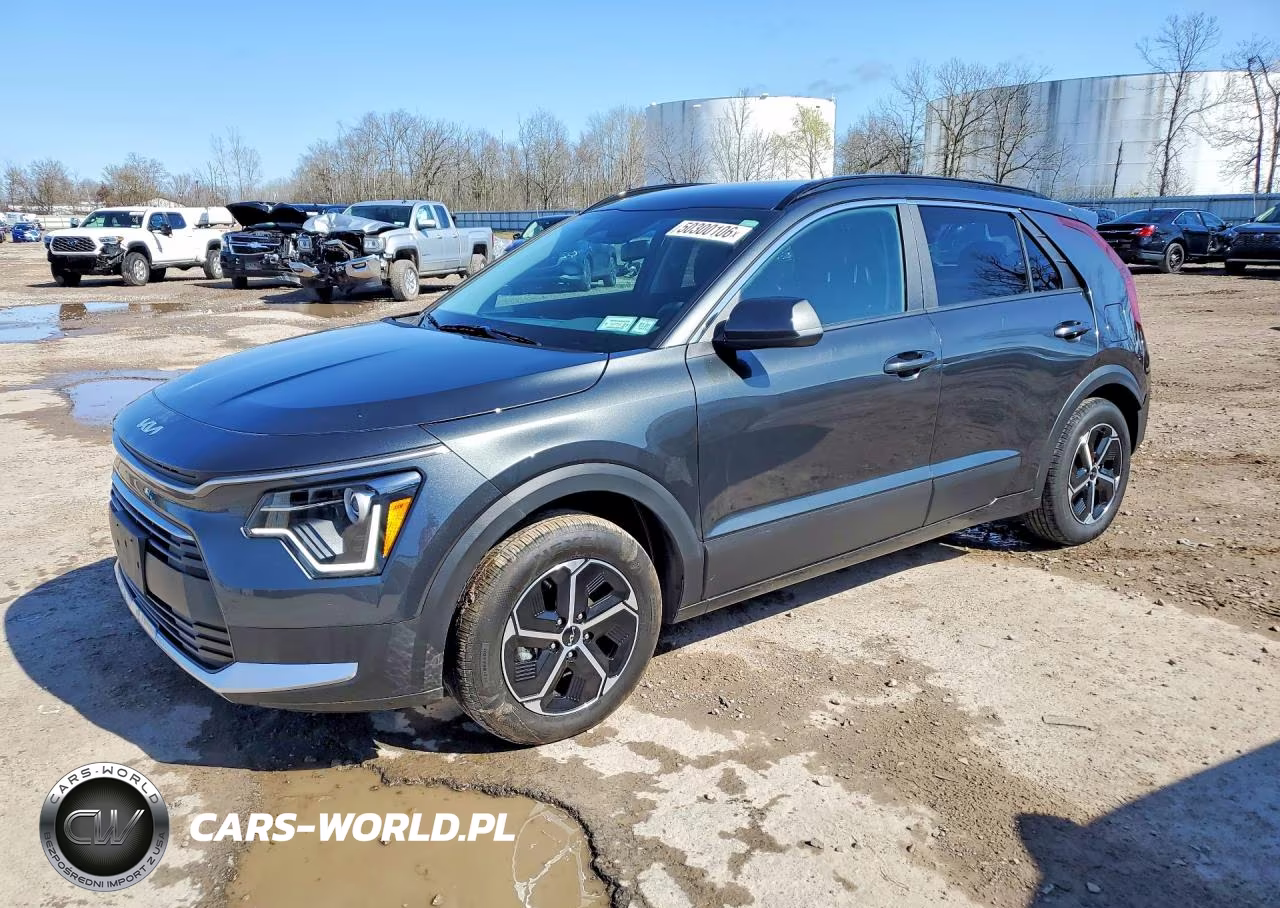 2025 Kia Niro Lx