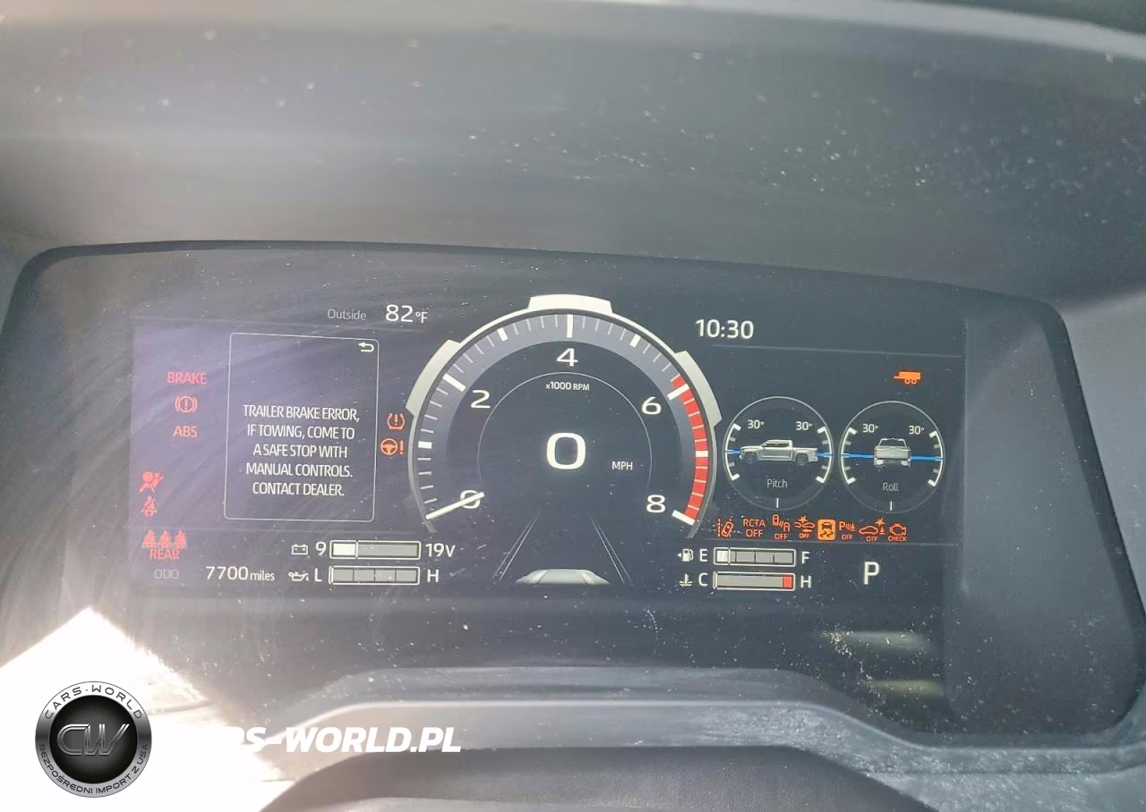 2026 Toyota Tundra Limited VIN:5TFWA5DB9TX365076 - 9