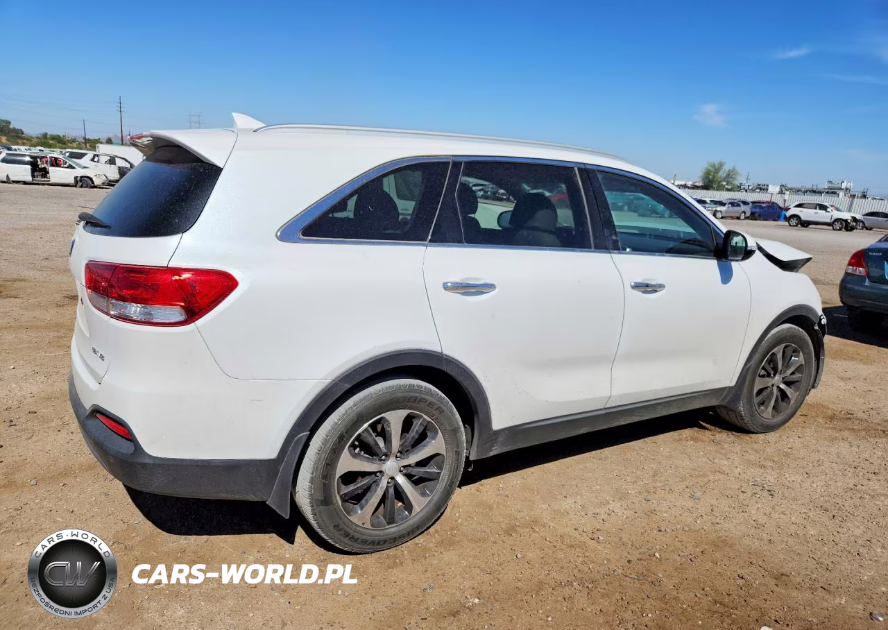 2018 Kia Sorento Ex VIN:5XYPH4A58JG423610 - 3