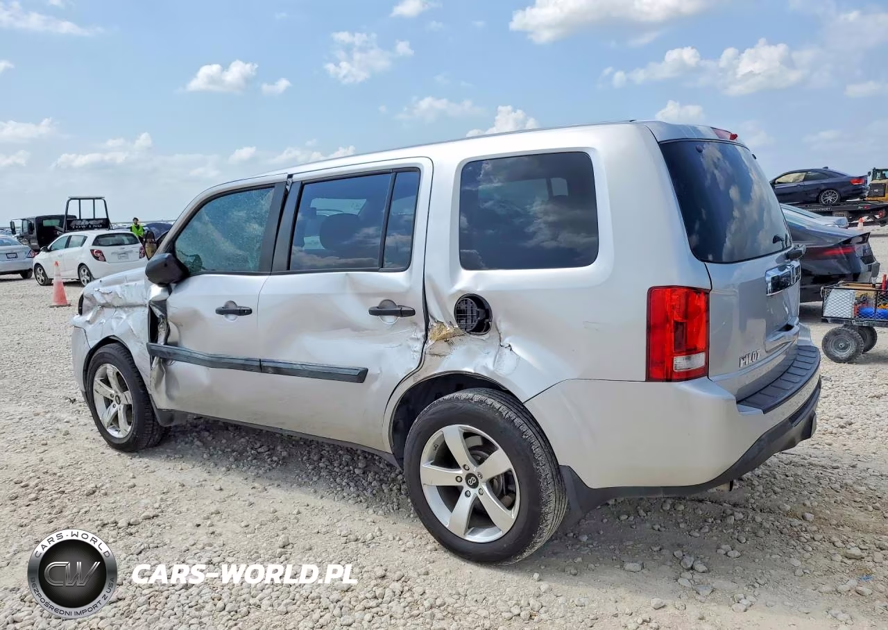 2015 Honda Pilot Lx VIN:5FNYF3H21FB005937 - 2