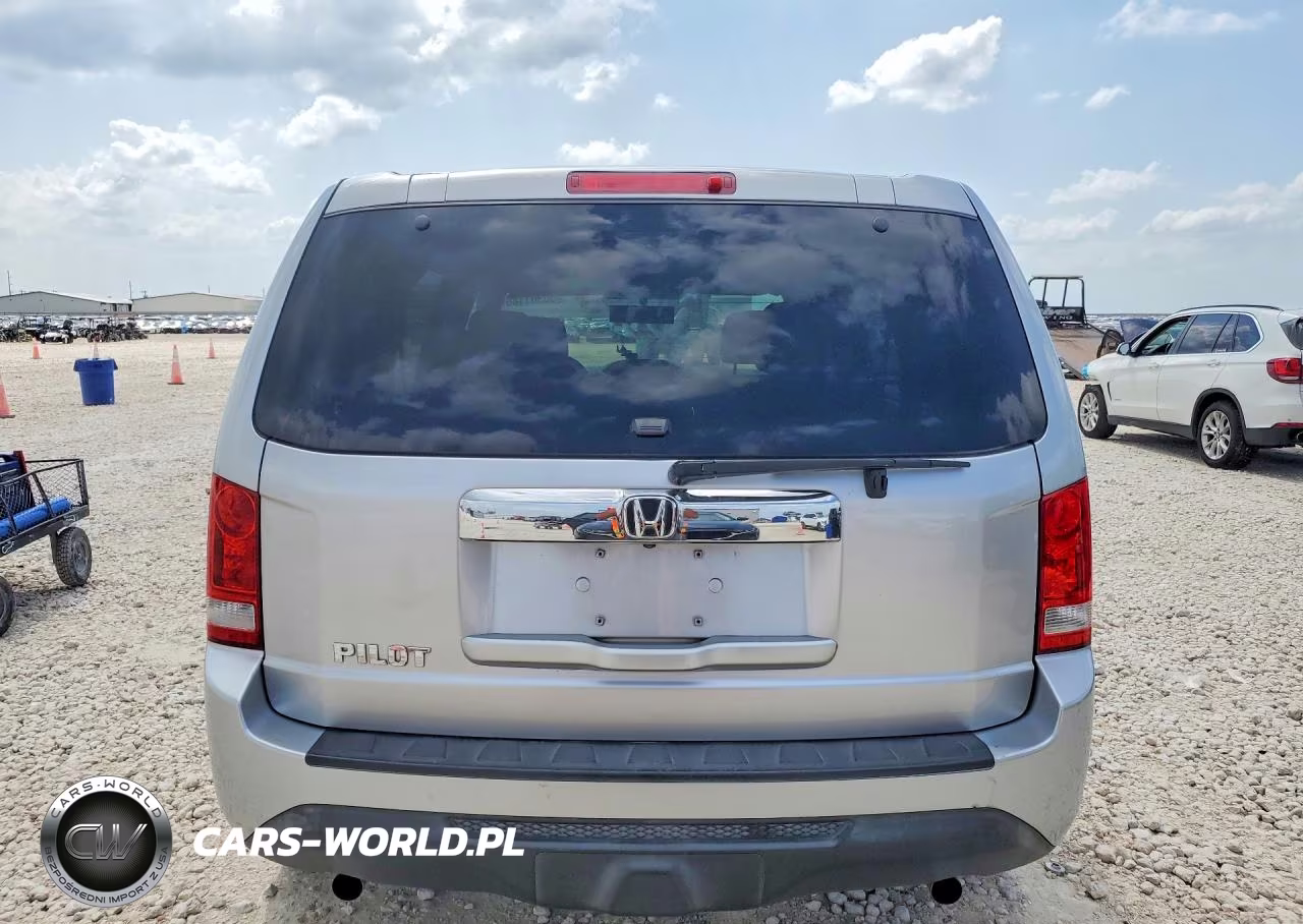2015 Honda Pilot Lx VIN:5FNYF3H21FB005937 - 6