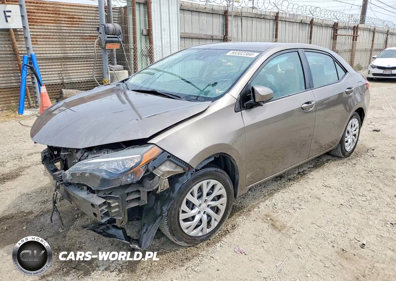 2018 Toyota Corolla Le – zdjęcie 1 z 13