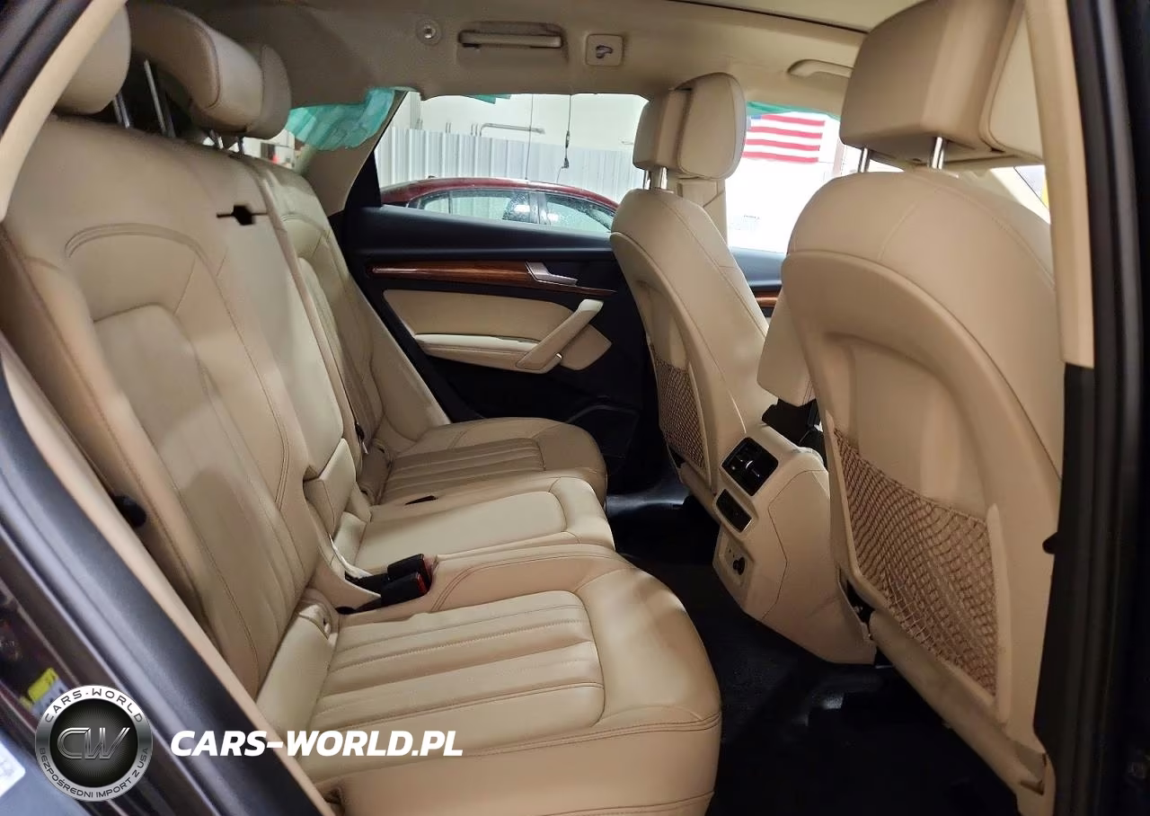 2023 Audi Q5 Premium Plus 40 VIN:WA1BBAFYXP2175998 - 11