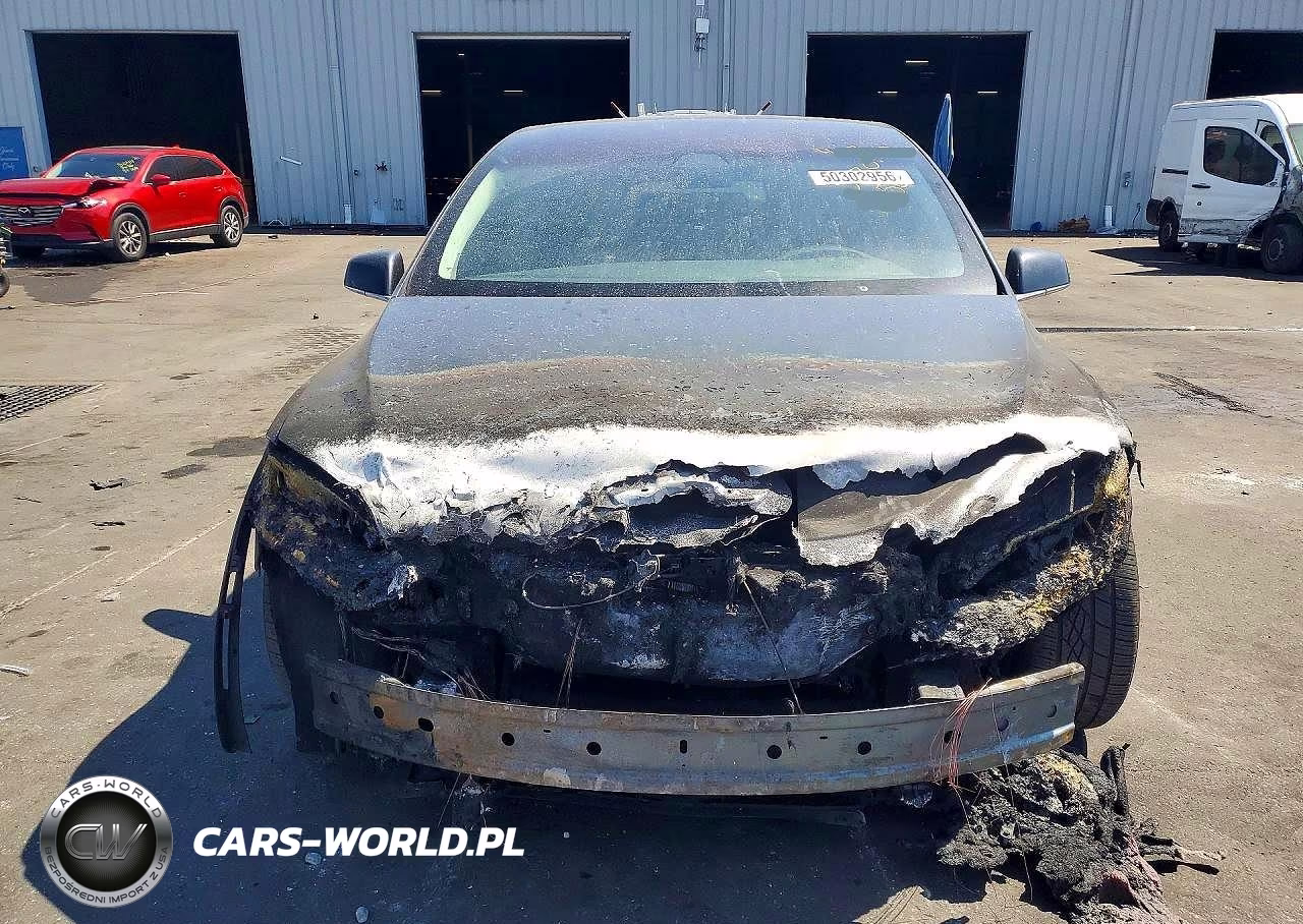 2018 Tesla Model X VIN:5YJXCDE21JF114986 - 5