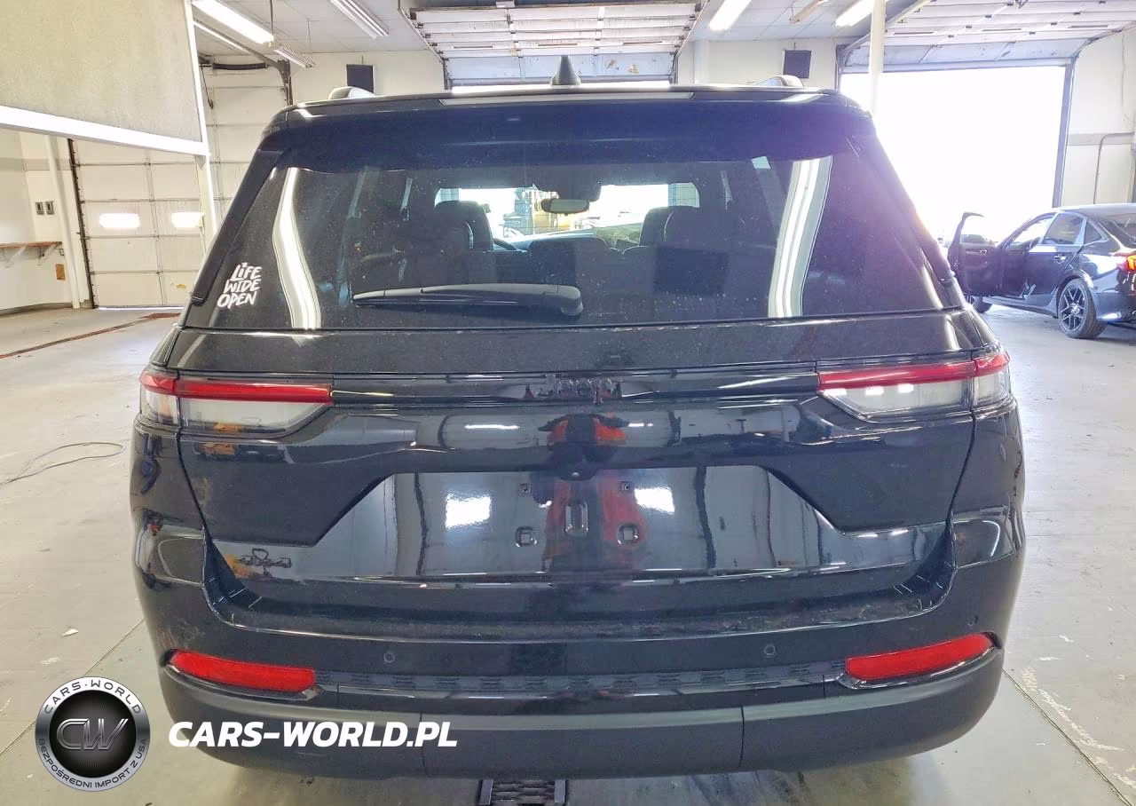 2024 Jeep Grand Cherokee Laredo VIN:1C4RJHAGXRC150580 - 6