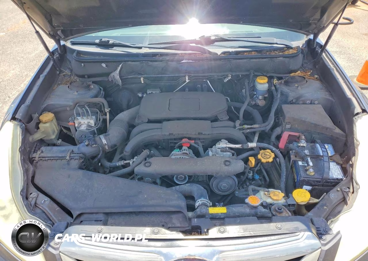 2011 Subaru Outback 2.5I Premium VIN:4S4BRCGC8B3330451 - 12