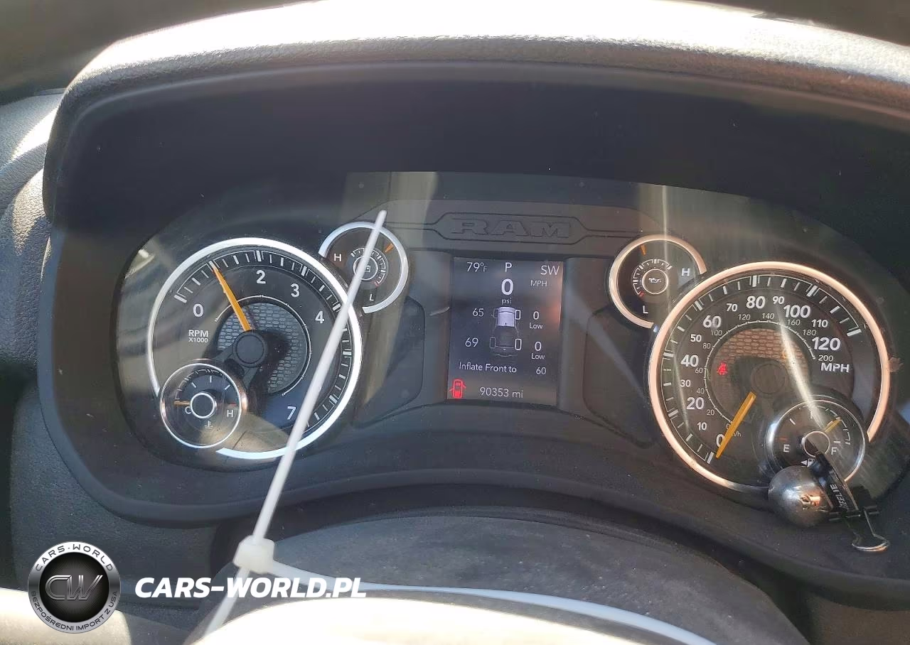 2021 Ram 2500 Tradesman VIN:3C6UR5CJ4MG594755 - 9