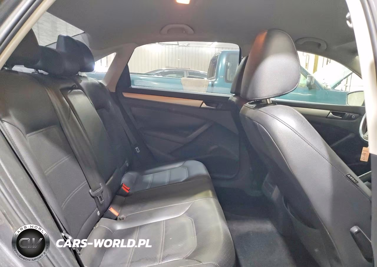 2014 Volkswagen Passat S VIN:1VWAS7A38EC114296 - 10
