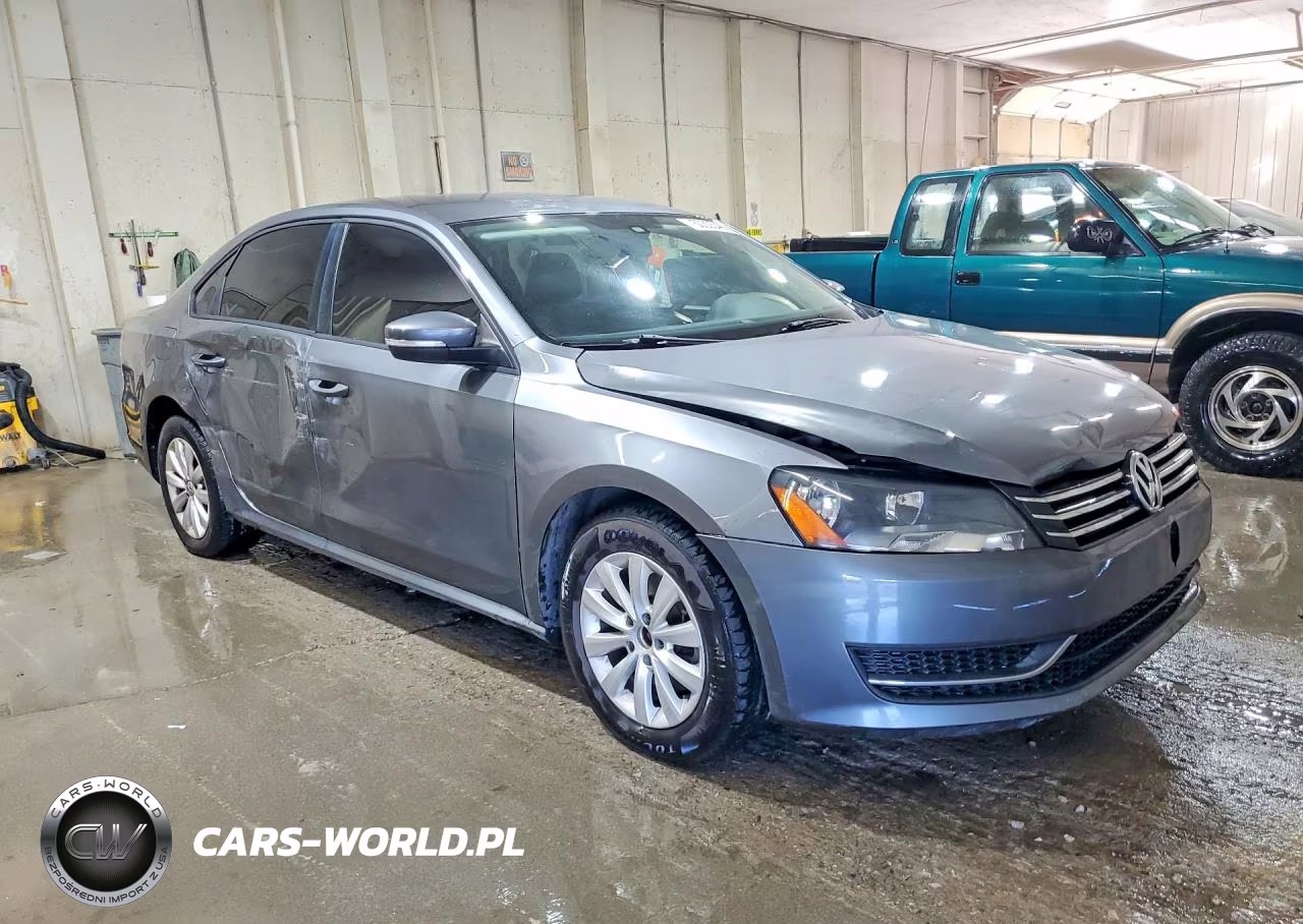 2014 Volkswagen Passat S VIN:1VWAS7A38EC114296 - 4