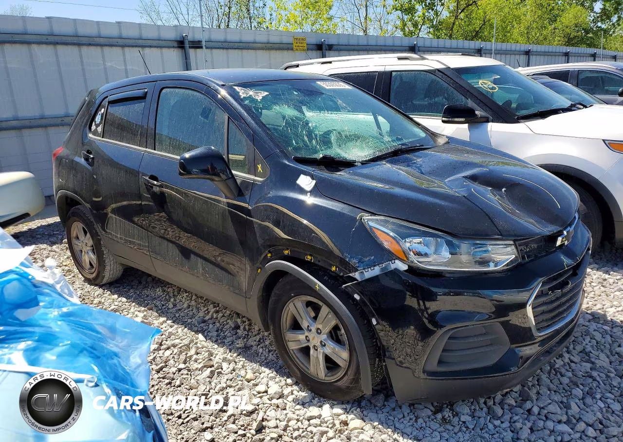 2020 Chevrolet Trax Ls VIN:KL7CJKSB8LB089178 - 4