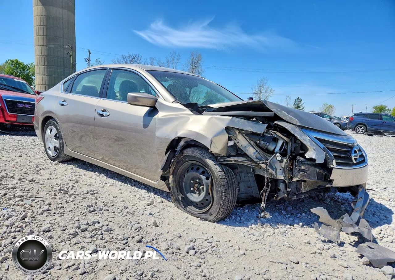 2015 Nissan Altima 2.5 S VIN:1N4AL3AP4FC226399 - 4
