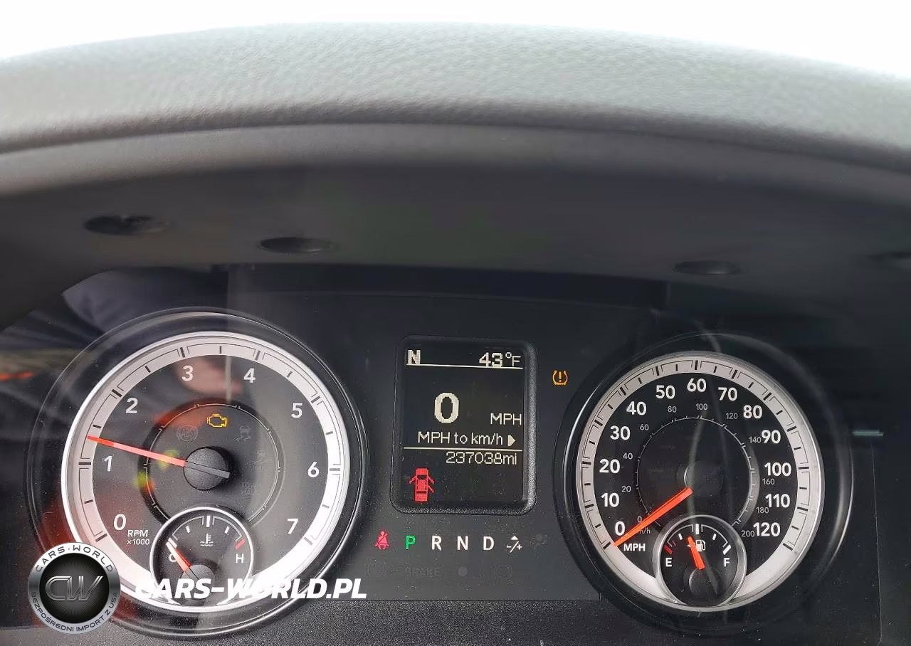 2015 Ram 1500 St VIN:1C6RR7FT8FS673467 - 9