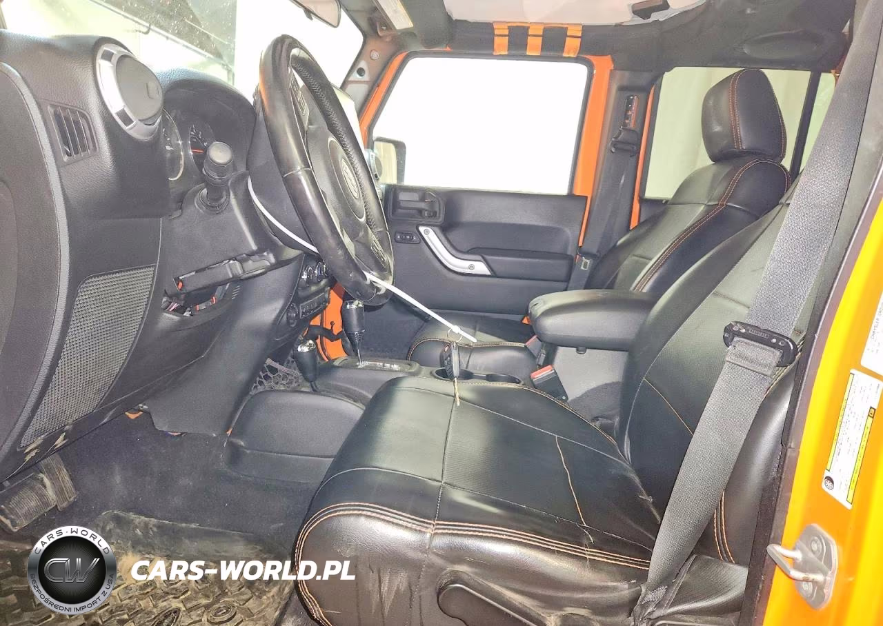 2012 Jeep Wrangler Unlimited Sahara VIN:1C4BJWEG7CL132089 - 7