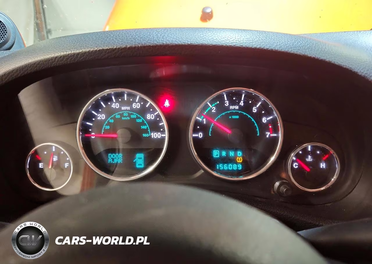 2012 Jeep Wrangler Unlimited Sahara VIN:1C4BJWEG7CL132089 - 9