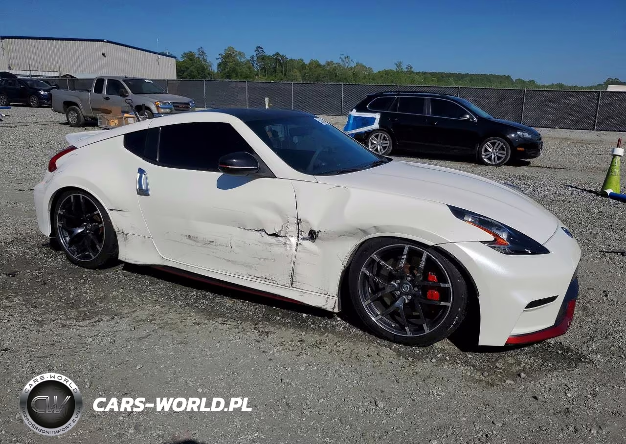 2015 Nissan 370Z Base VIN:JN1AZ4EH3FM441268 - 4