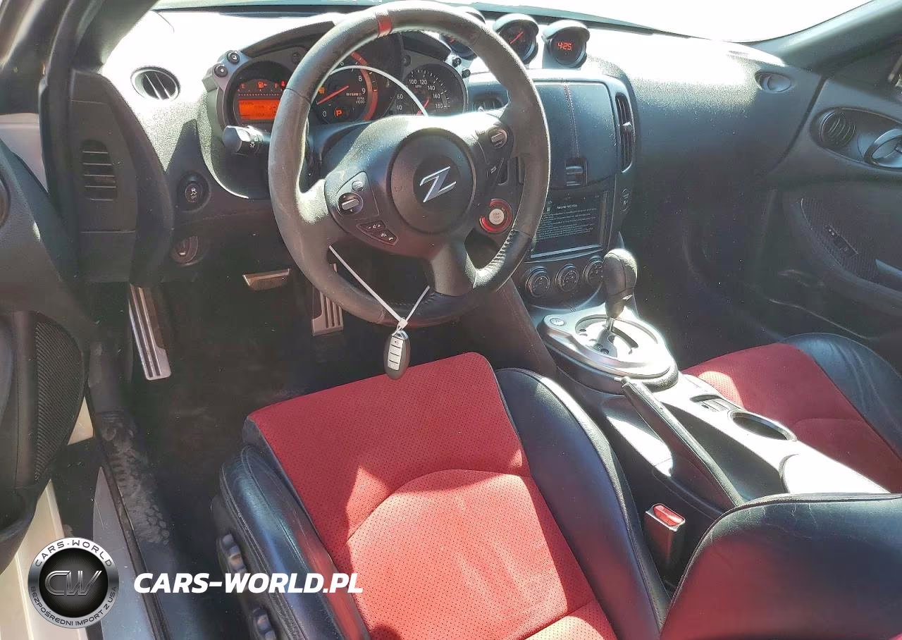 2015 Nissan 370Z Base VIN:JN1AZ4EH3FM441268 - 8