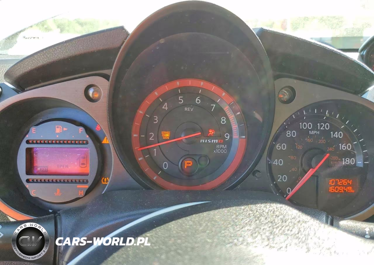 2015 Nissan 370Z Base VIN:JN1AZ4EH3FM441268 - 9