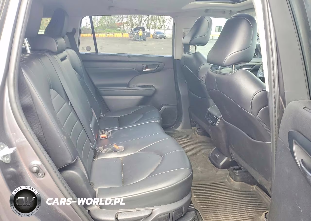 2022 Toyota Highlander Hybrid Xle VIN:5TDHBRCH7NS541036 - 10