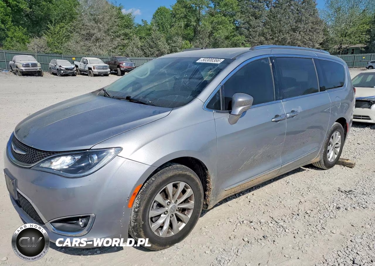2018 Chrysler Pacifica Touring L