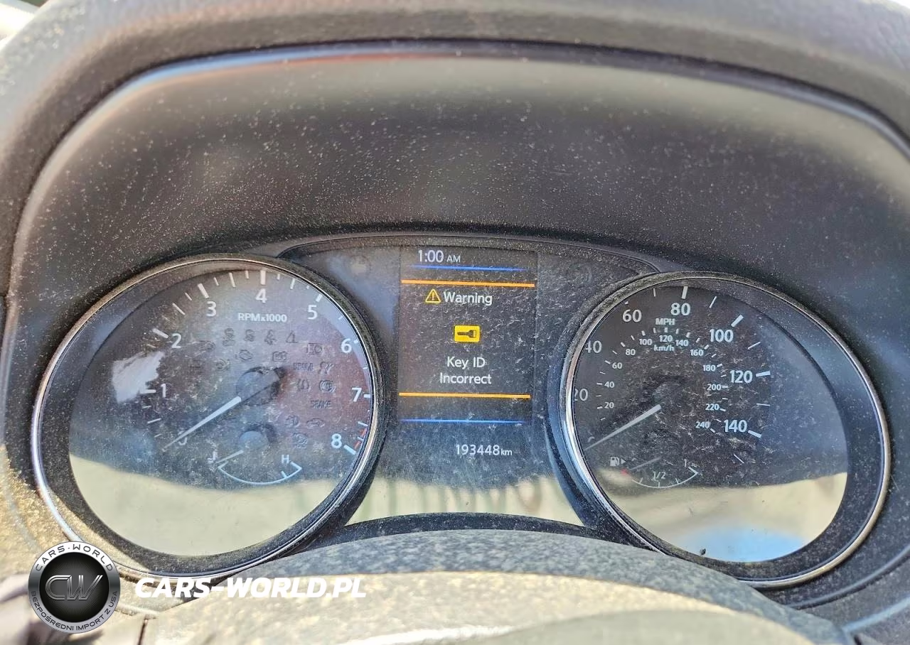 2018 Nissan Rogue S VIN:JN8AT2MV7JW321310 - 9