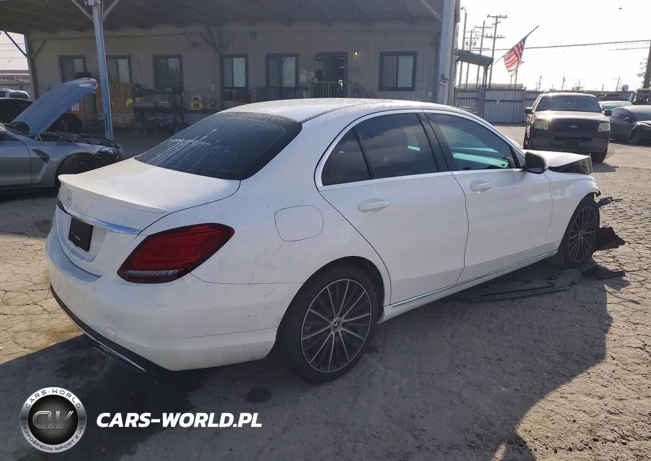 2019 Mercedes-Benz C 300 VIN:55SWF8DB1KU286138 - 3