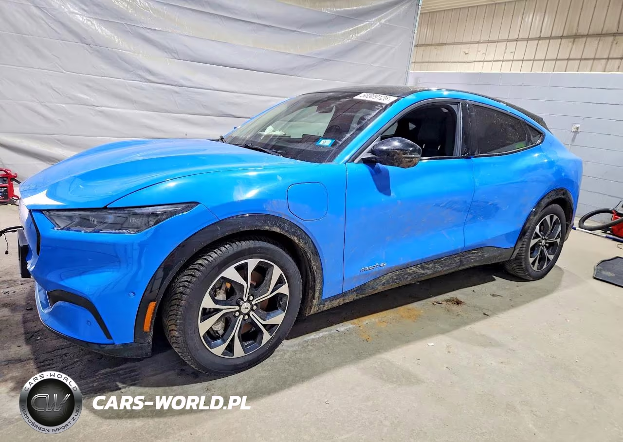 2022 Ford Mustang Mach-E Premium