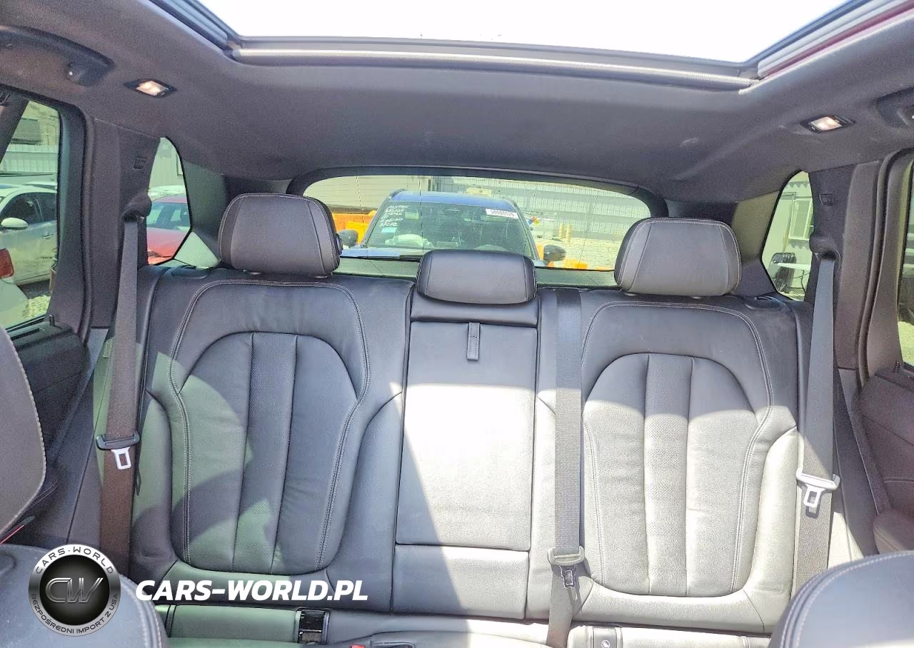 2019 BMW X5 xDrive50I VIN:5UXJU2C58KLN67908 - 10