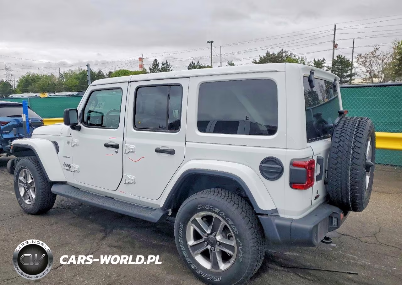 2020 Jeep Wrangler Unlimited Sahara VIN:1C4HJXEN5LW245942 - 2