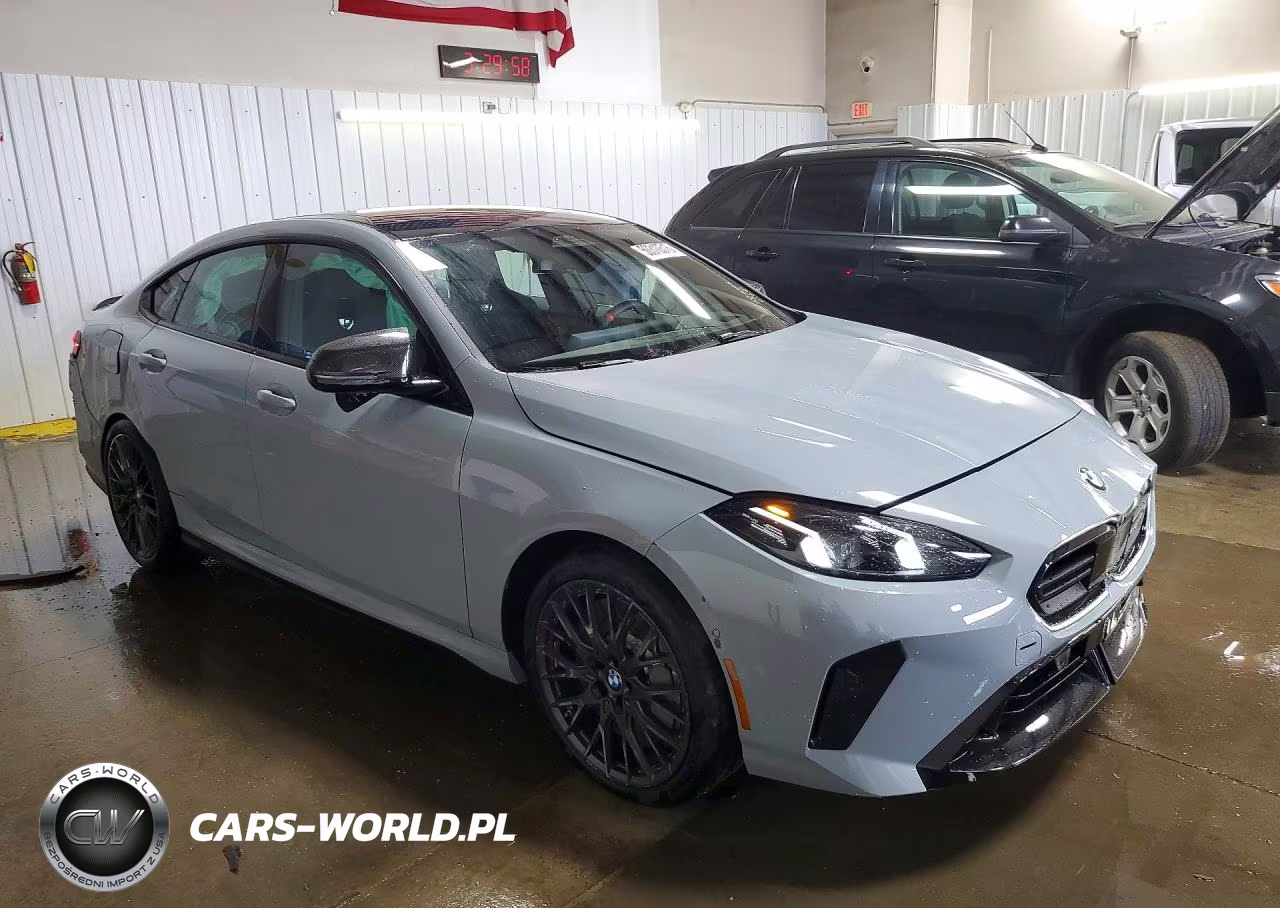 2026 BMW M235Xi VIN:WBA33GG03T7V05994 - 4