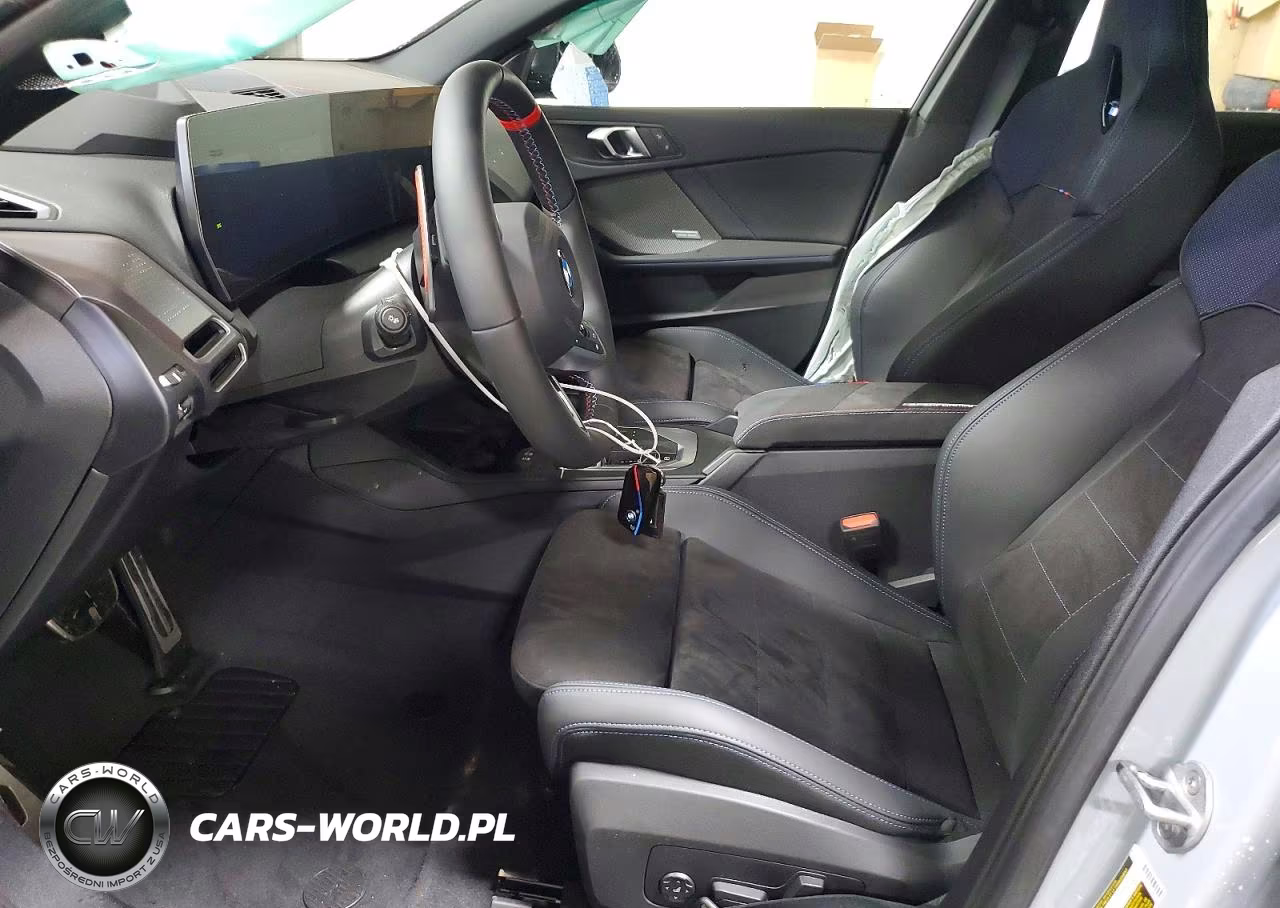 2026 BMW M235Xi VIN:WBA33GG03T7V05994 - 7