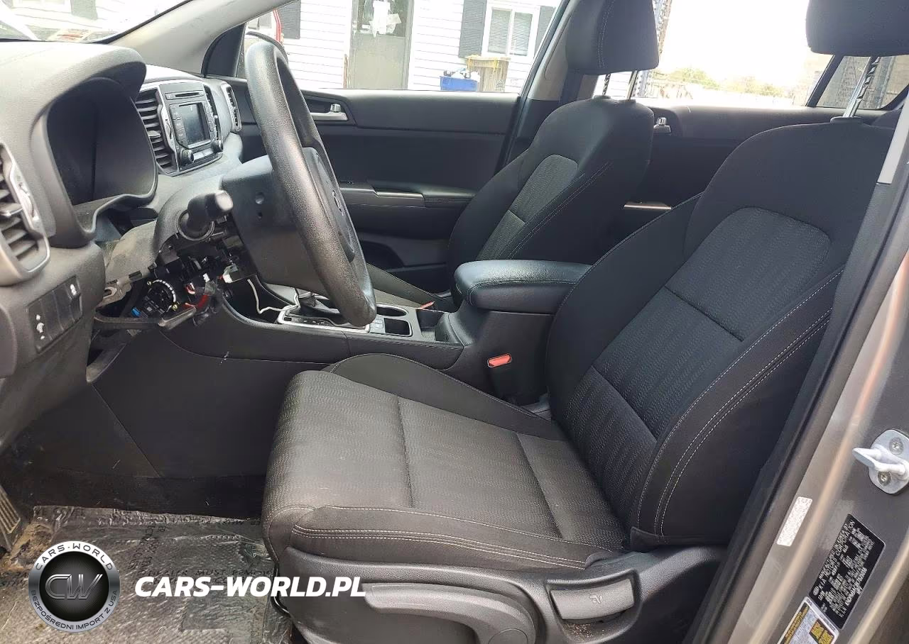 2019 Kia Sportage Lx VIN:KNDPM3AC8K7625656 - 7