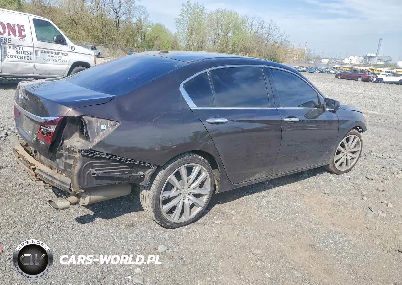 2017 Honda Accord Exl VIN:1HGCR3F82HA004155 - 3