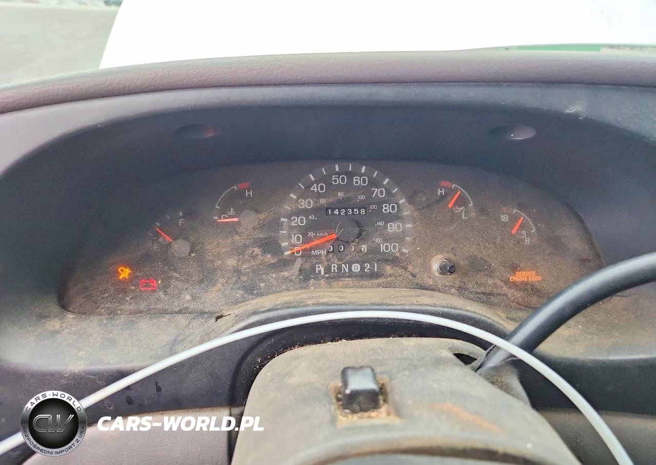 1998 Ford E250 Delivery Van VIN:1FTPS24L4WHA00831 - 9