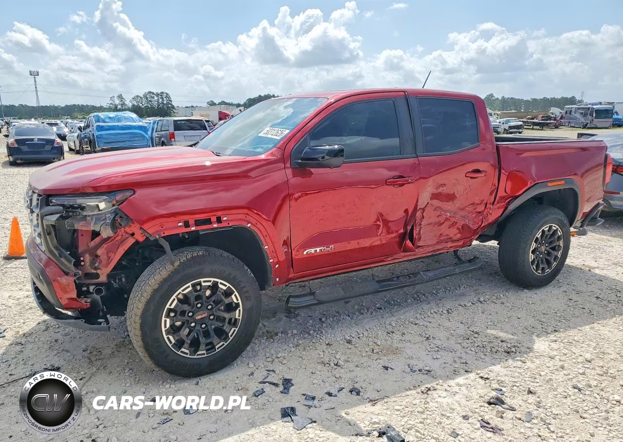2026 GMC Canyon At4