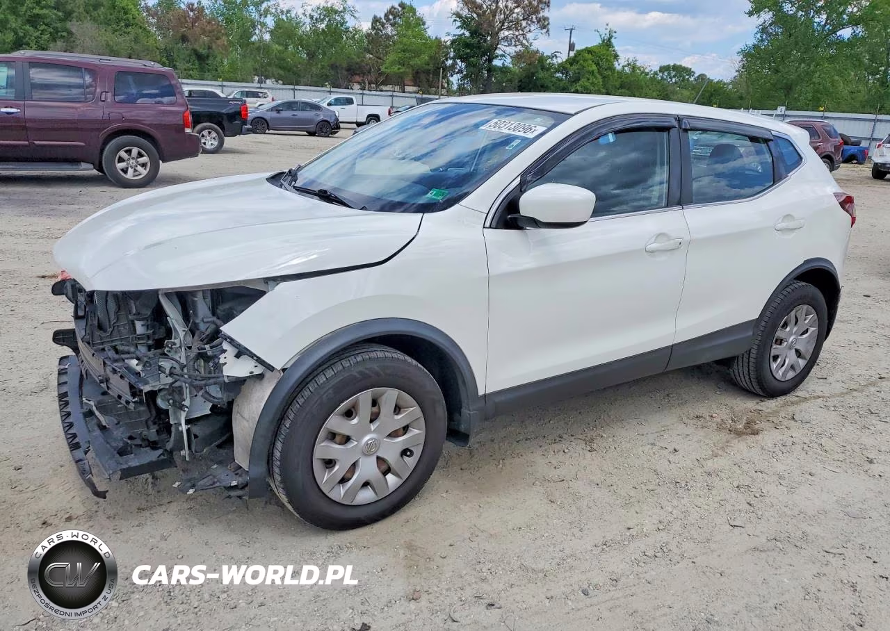 2020 Nissan Rogue Sport S