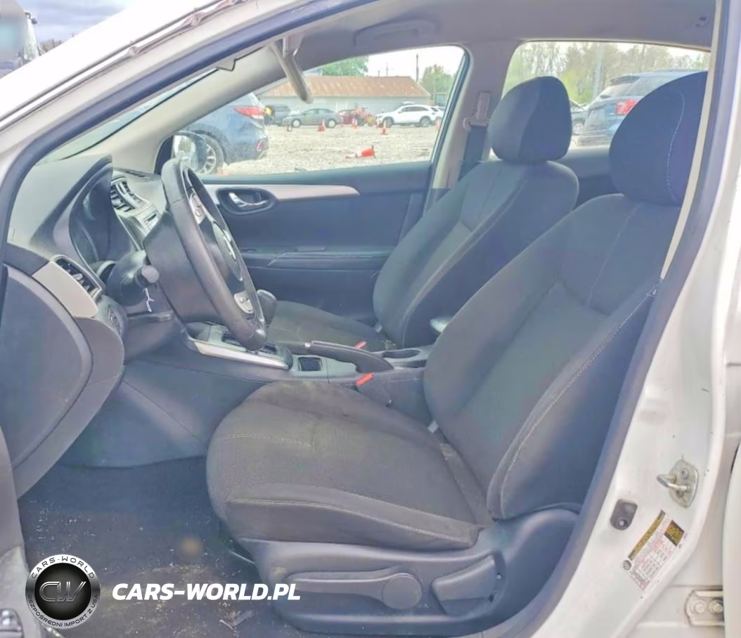 2018 Nissan Sentra S VIN:3N1AB7AP1JY307920 - 7