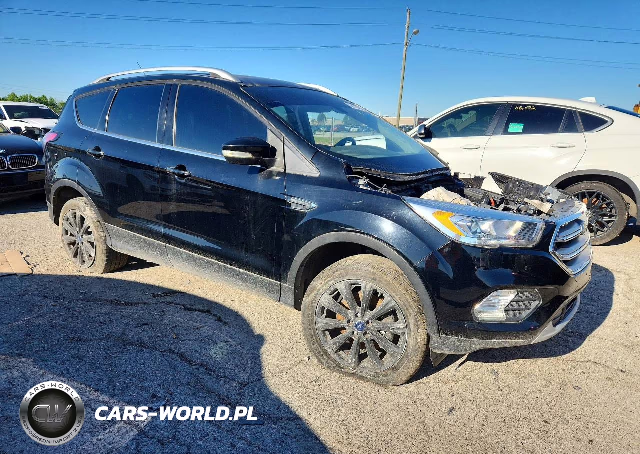 2017 Ford Escape Titanium VIN:1FMCU9JD7HUD25610 - 4
