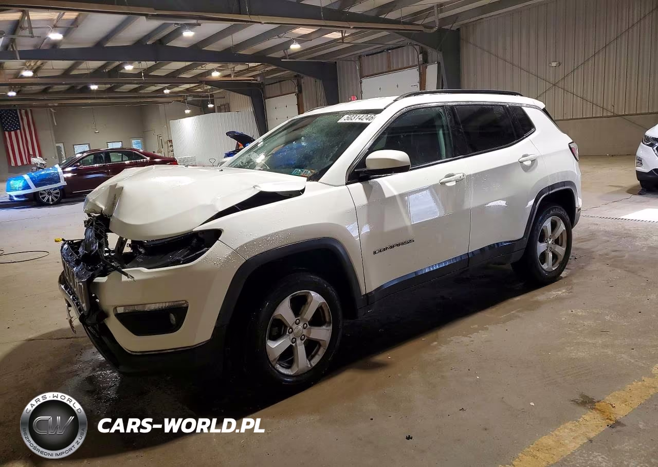 2018 Jeep Compass Latitude – zdjęcie 1 z 14