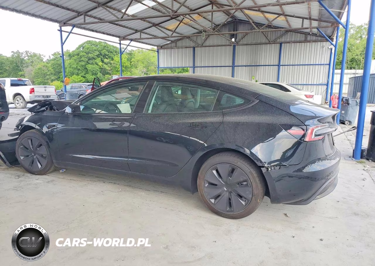 2026 Tesla Model 3 VIN:5YJ3E1EA4TF131735 - 2