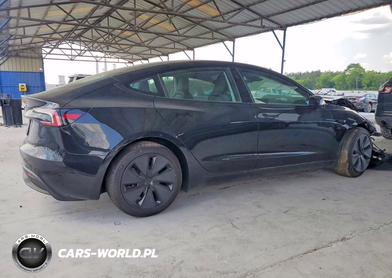 2026 Tesla Model 3 VIN:5YJ3E1EA4TF131735 - 3
