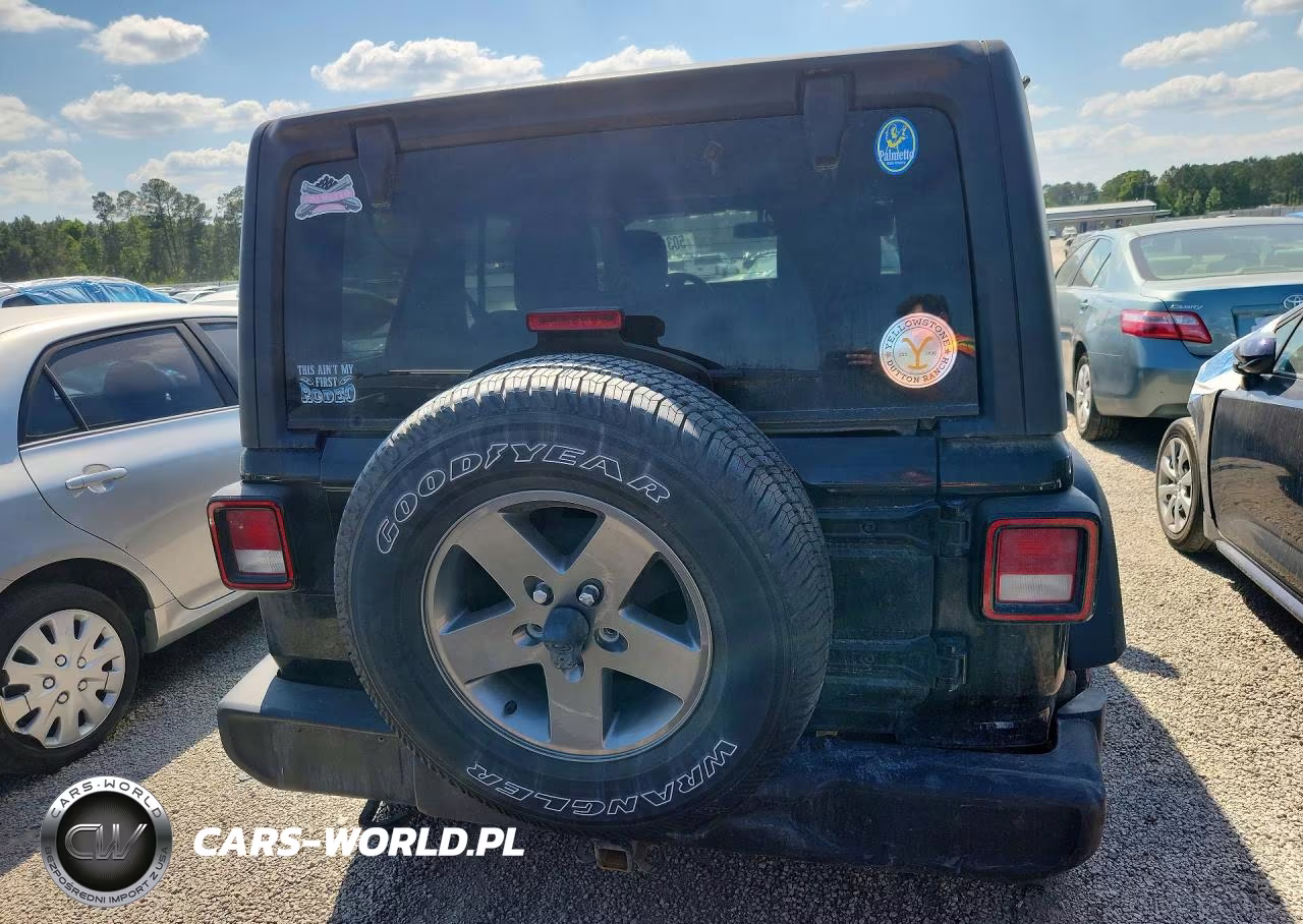 2018 Jeep Wrangler Unlimited Sport VIN:1C4HJXDG4JW219946 - 6