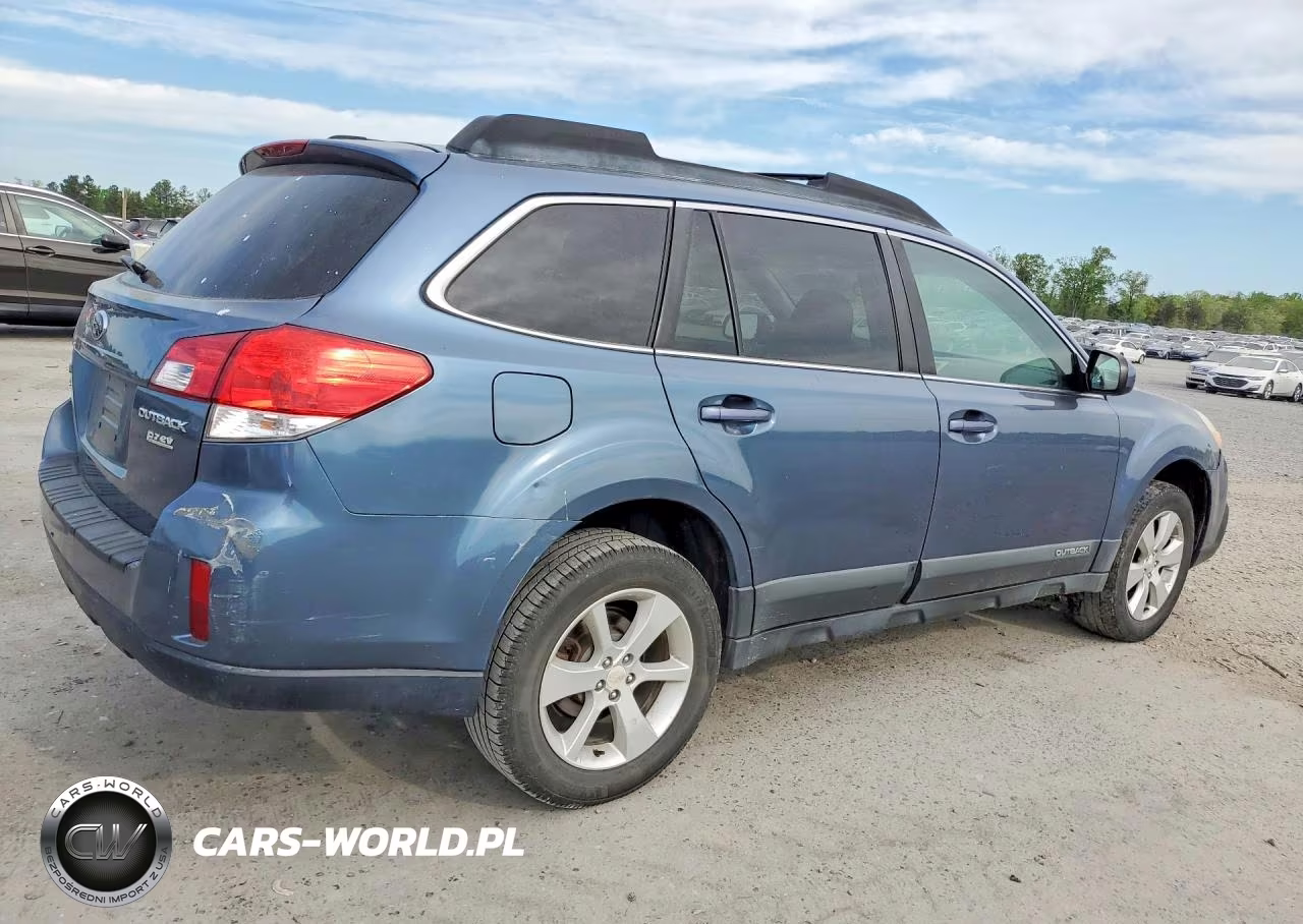 2013 Subaru Outback 2.5I Premium VIN:4S4BRBCC3D3324429 - 3
