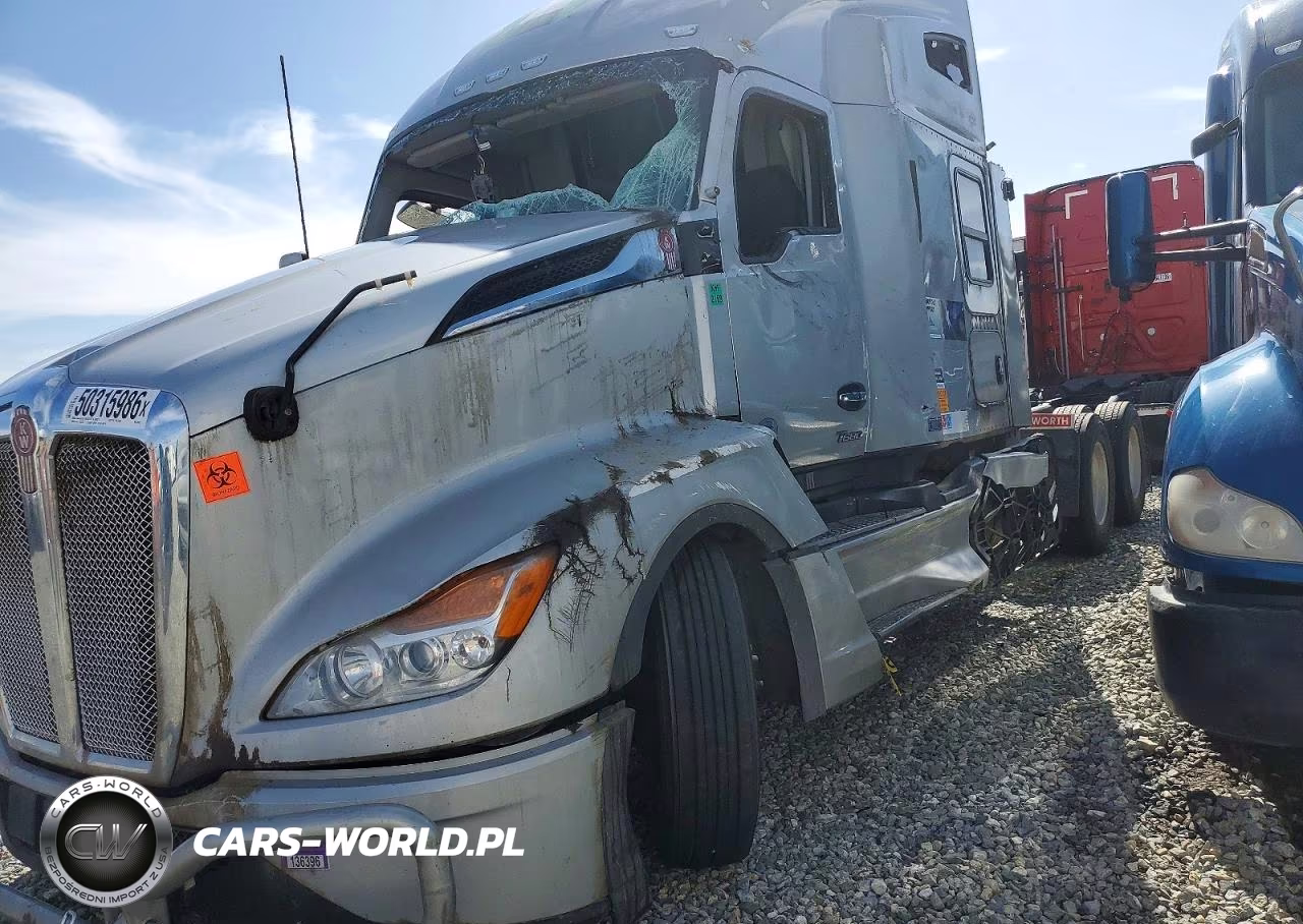 2023 Kenworth T680 Semi Truck VIN:1XKYD49X6PJ239821 - 9