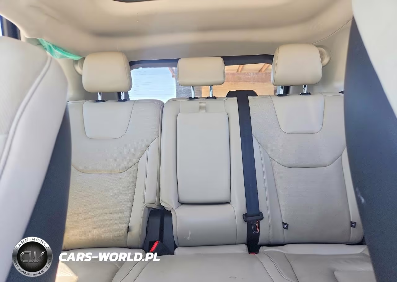 2016 Ford Edge Titanium VIN:2FMPK4K83GBC19624 - 10